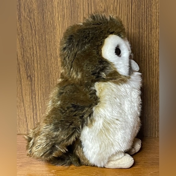 Universal Wizarding World of Harry Potter Brown Owl Plush 9” Stuffed Animal - Picture 4 of 12